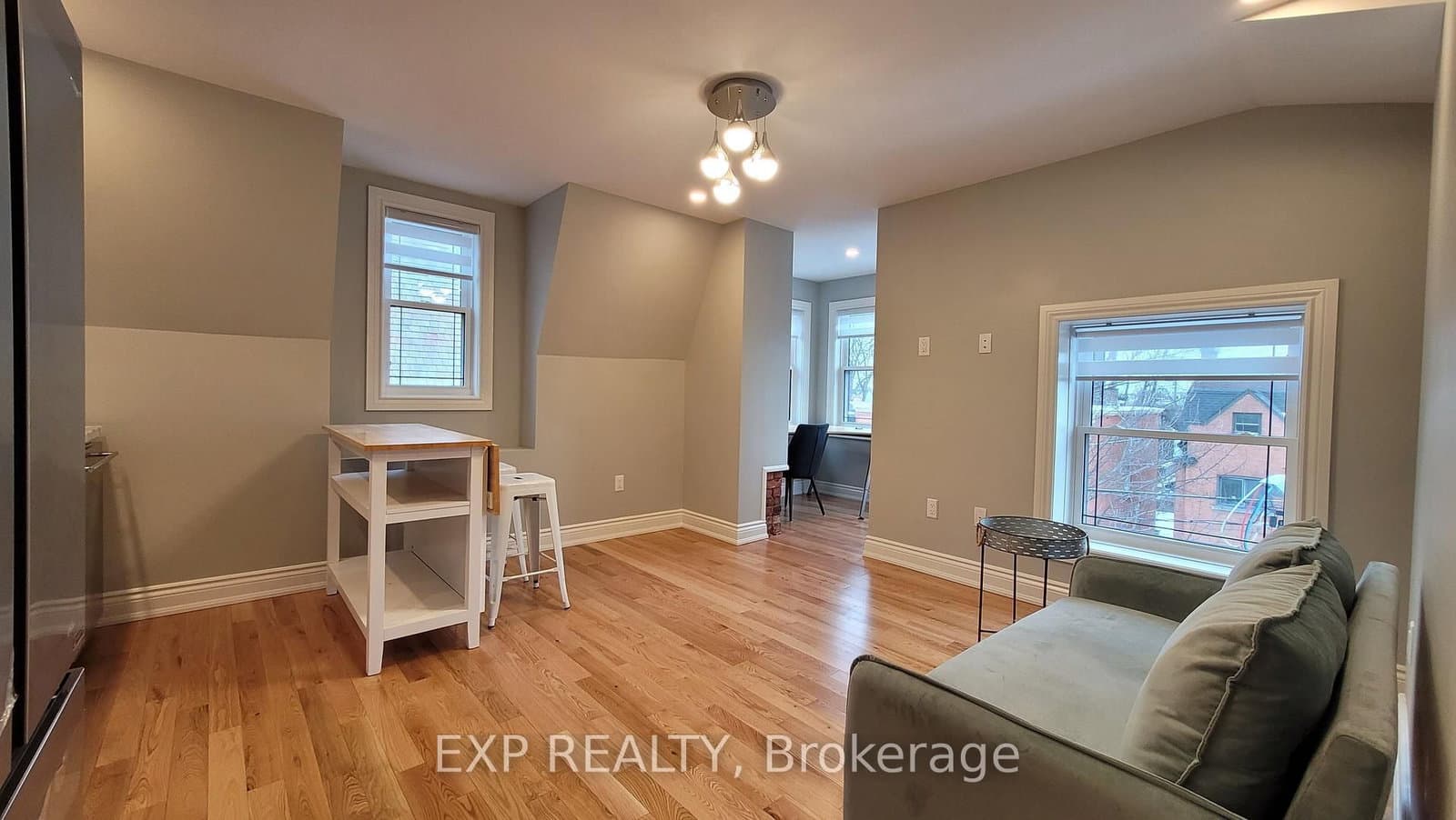 302 - 157 James Street, Ottawa, ON — photo 2