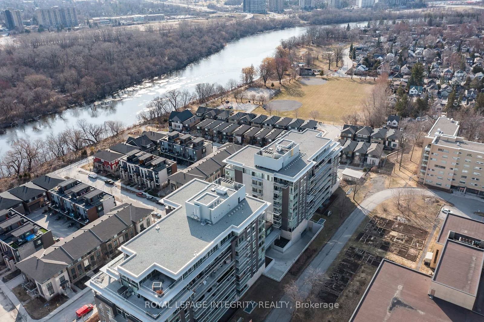 612 - 530 De Mazenod Avenue, Ottawa, ON — photo 2