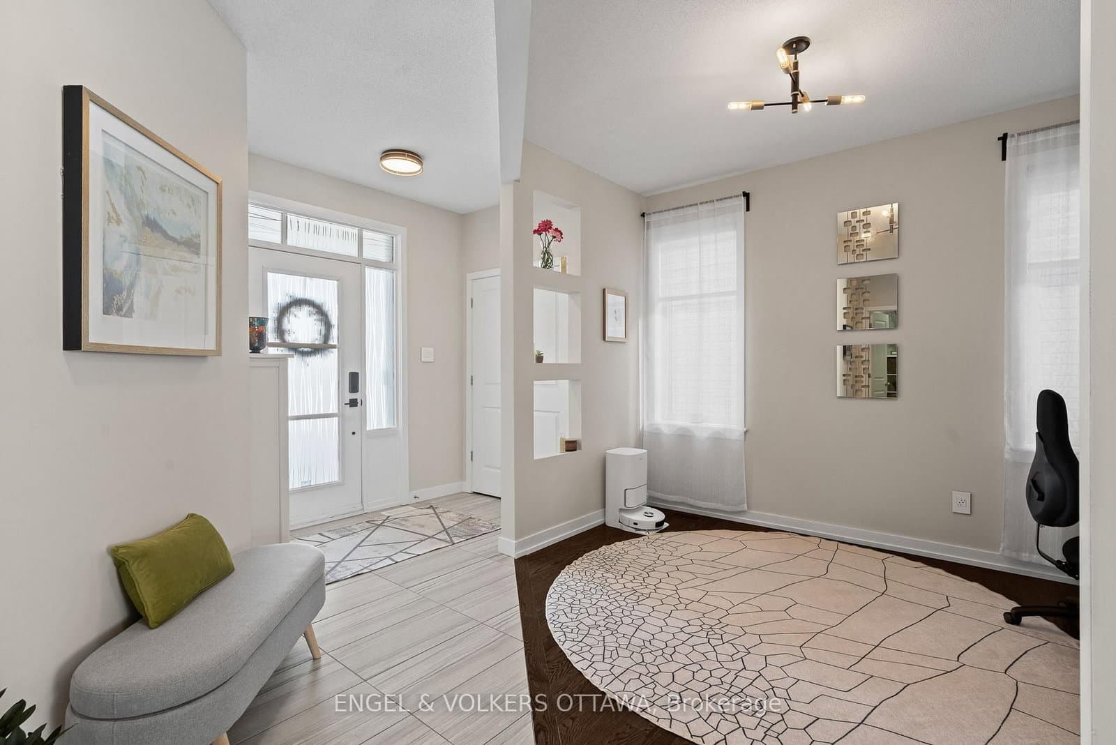 267 Sceptre Way, Ottawa, ON — photo 2