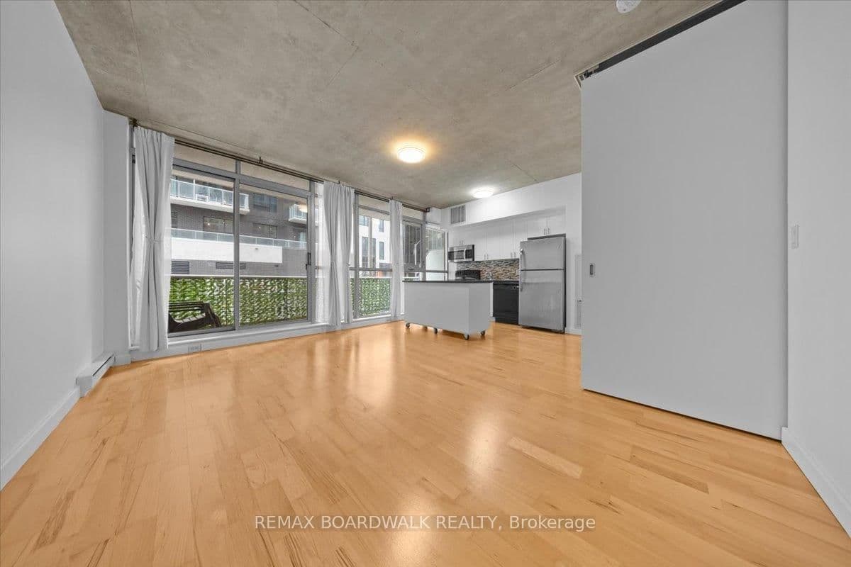 201 - 179 George Street, Ottawa, ON — photo 2