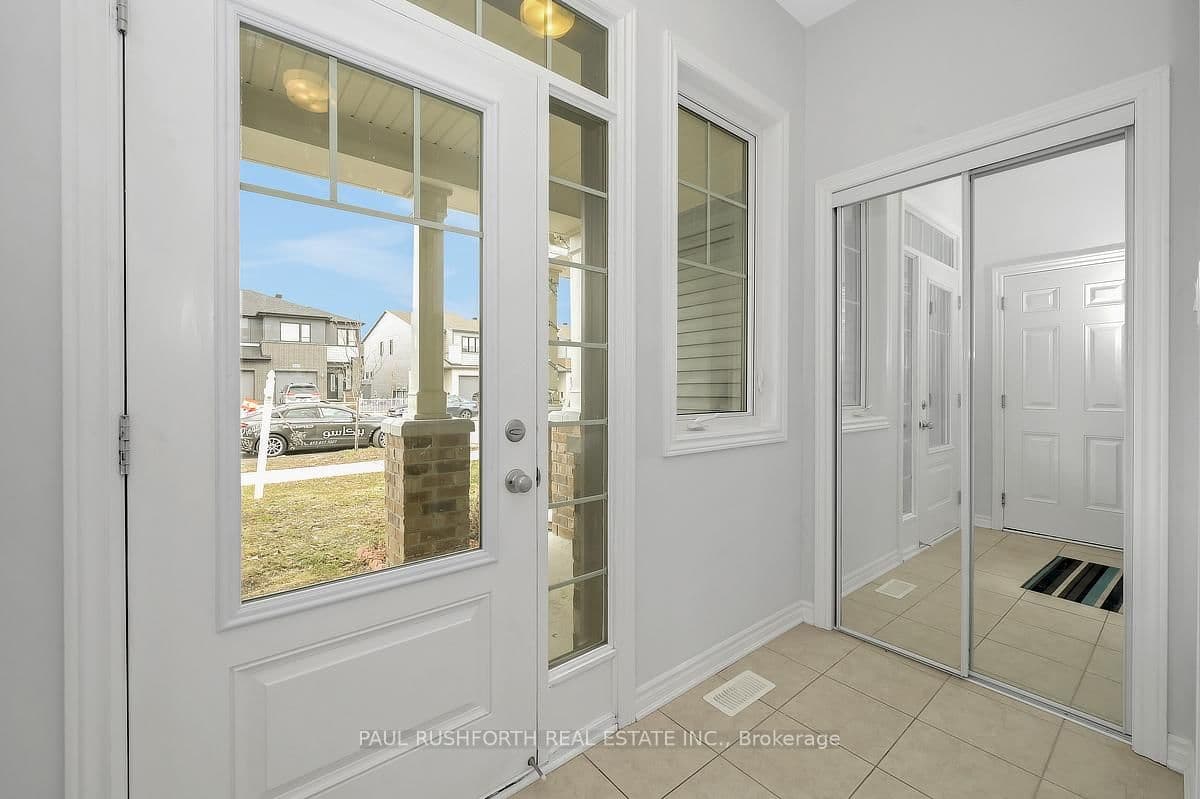 422 Cope Drive, Ottawa, ON — photo 3