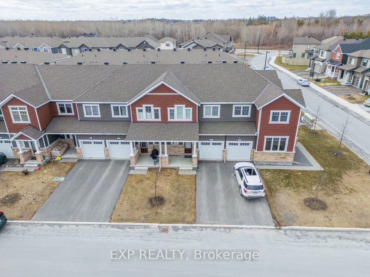 297 Billrian Crescent, Stittsville, ON — photo 2