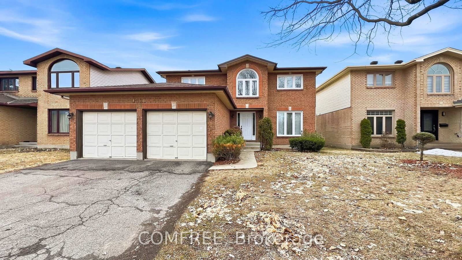 1320 Notting Hill Avenue, Ottawa, ON