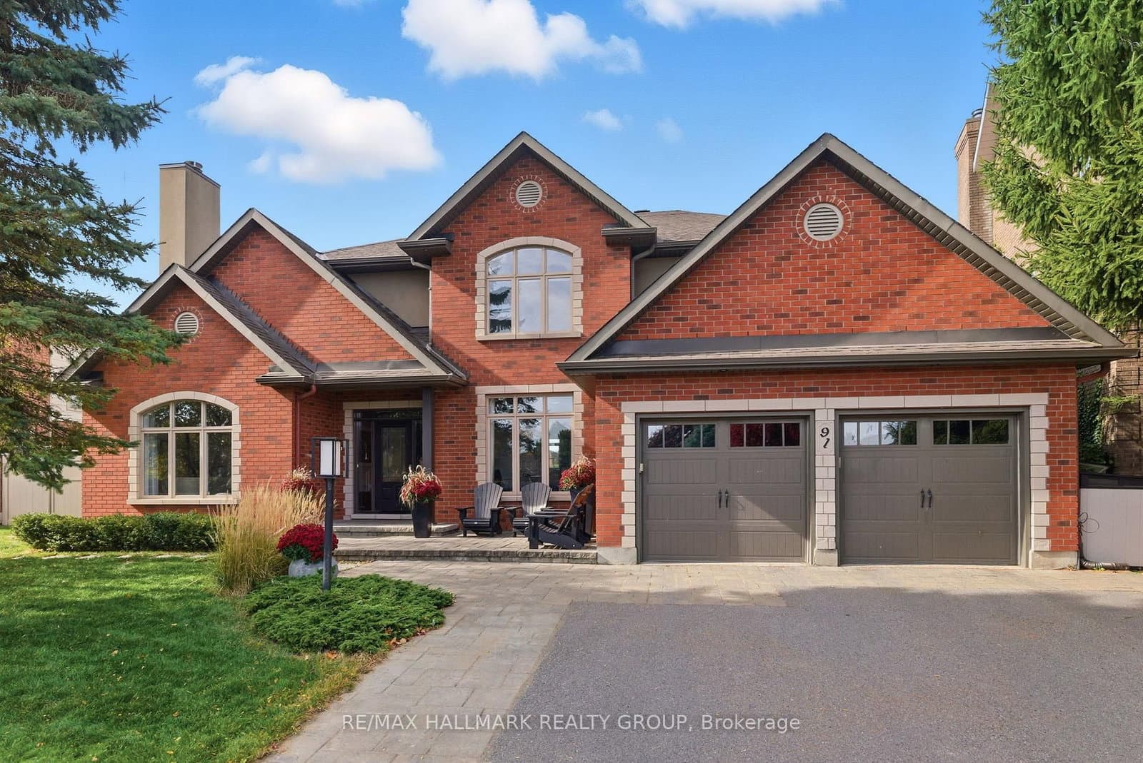 91 Shaughnessy Crescent, Ottawa, ON