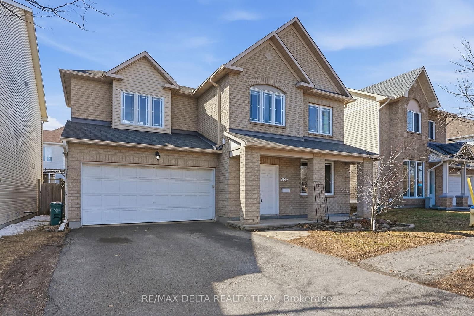 939 Cahill Drive, Ottawa, ON