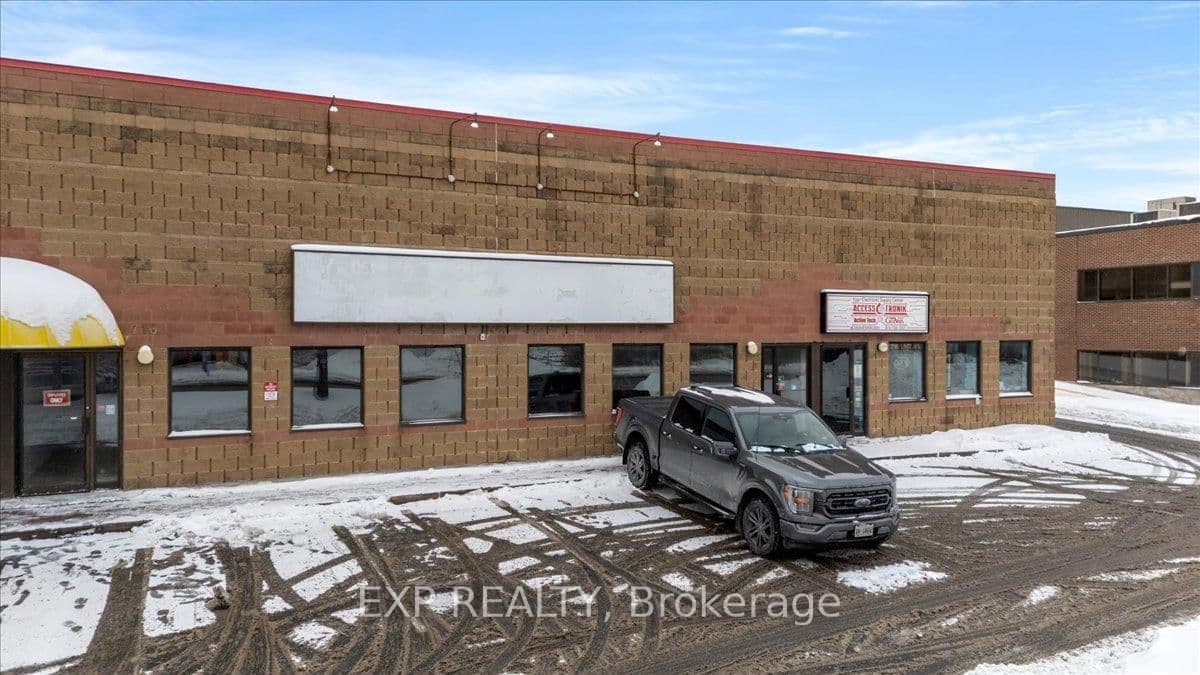 716 Industrial Avenue, Ottawa, ON — photo 3