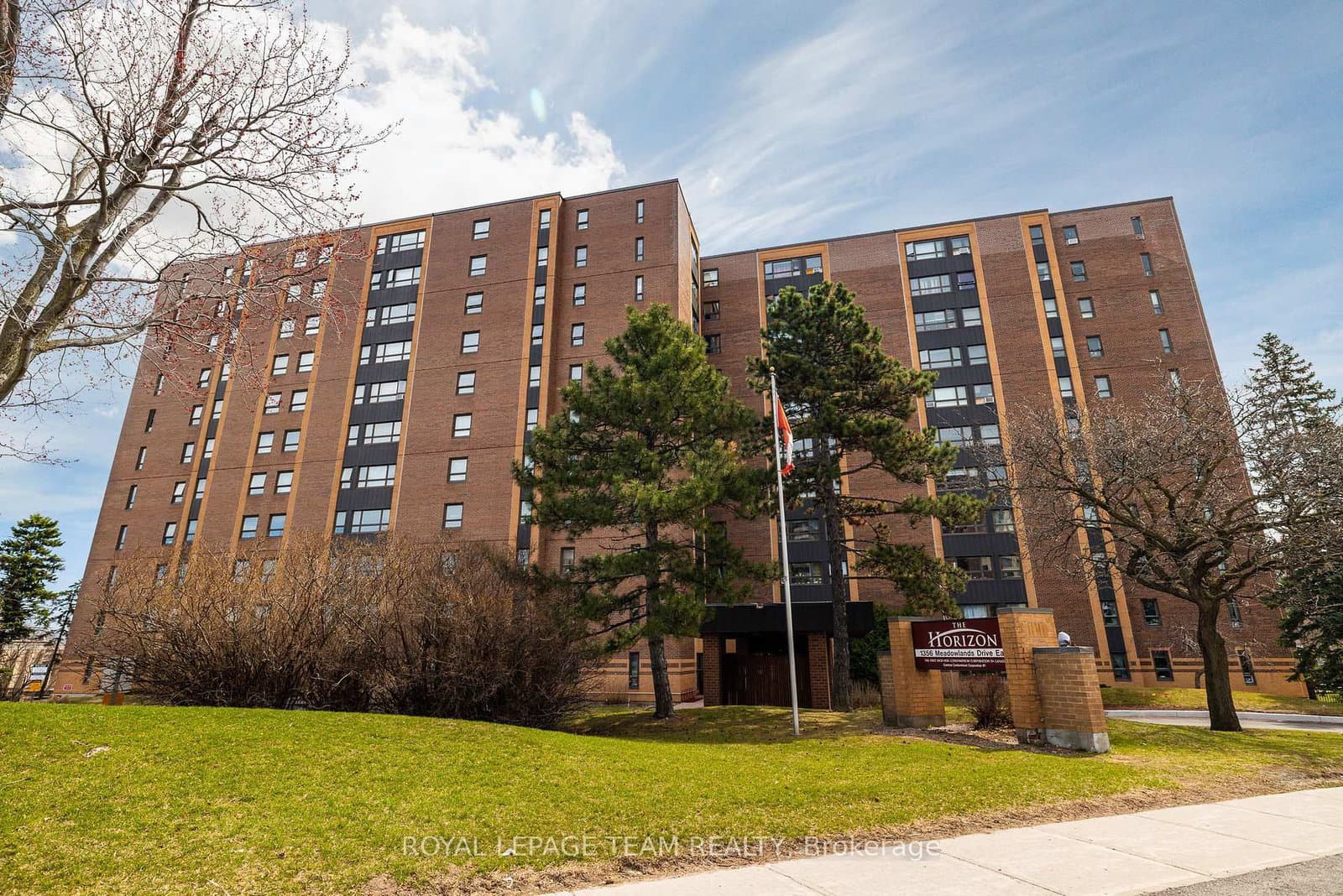 705 - 1356 Meadowlands Drive, Ottawa, ON