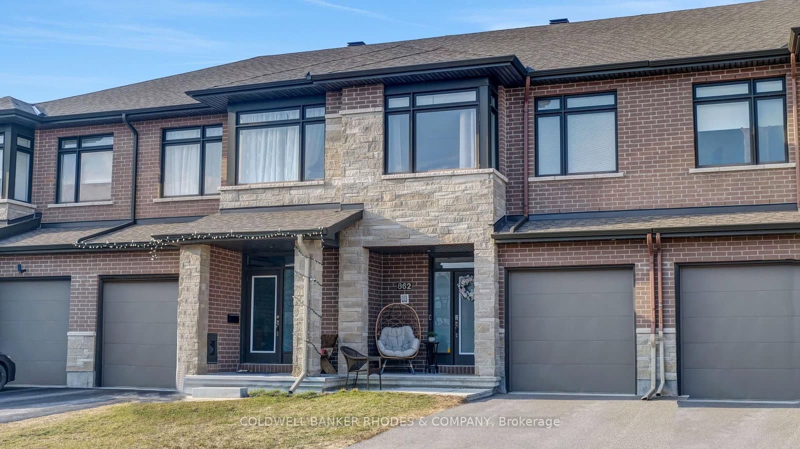 862 Chipping Circle, Ottawa, ON — photo 2