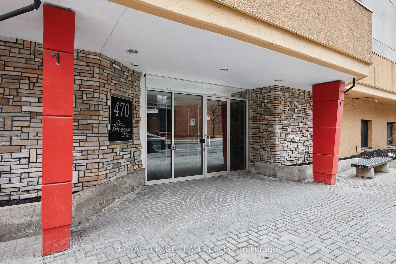 1407 - 470 Laurier Avenue, Ottawa, ON — photo 2