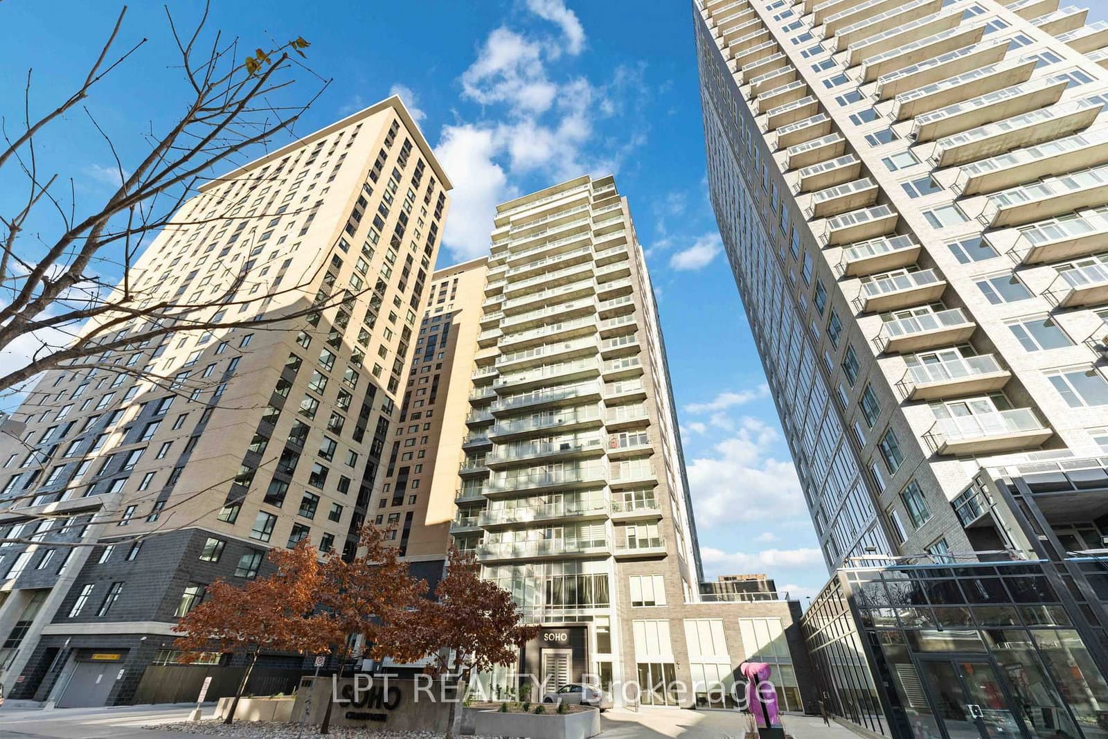 307 - 111 Champagne Avenue, Ottawa, ON — photo 2