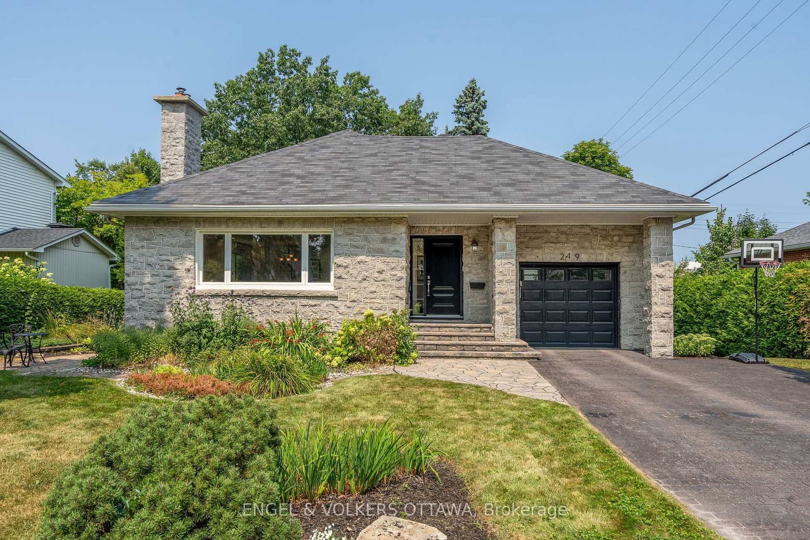 249 Faircrest Road, Ottawa, ON