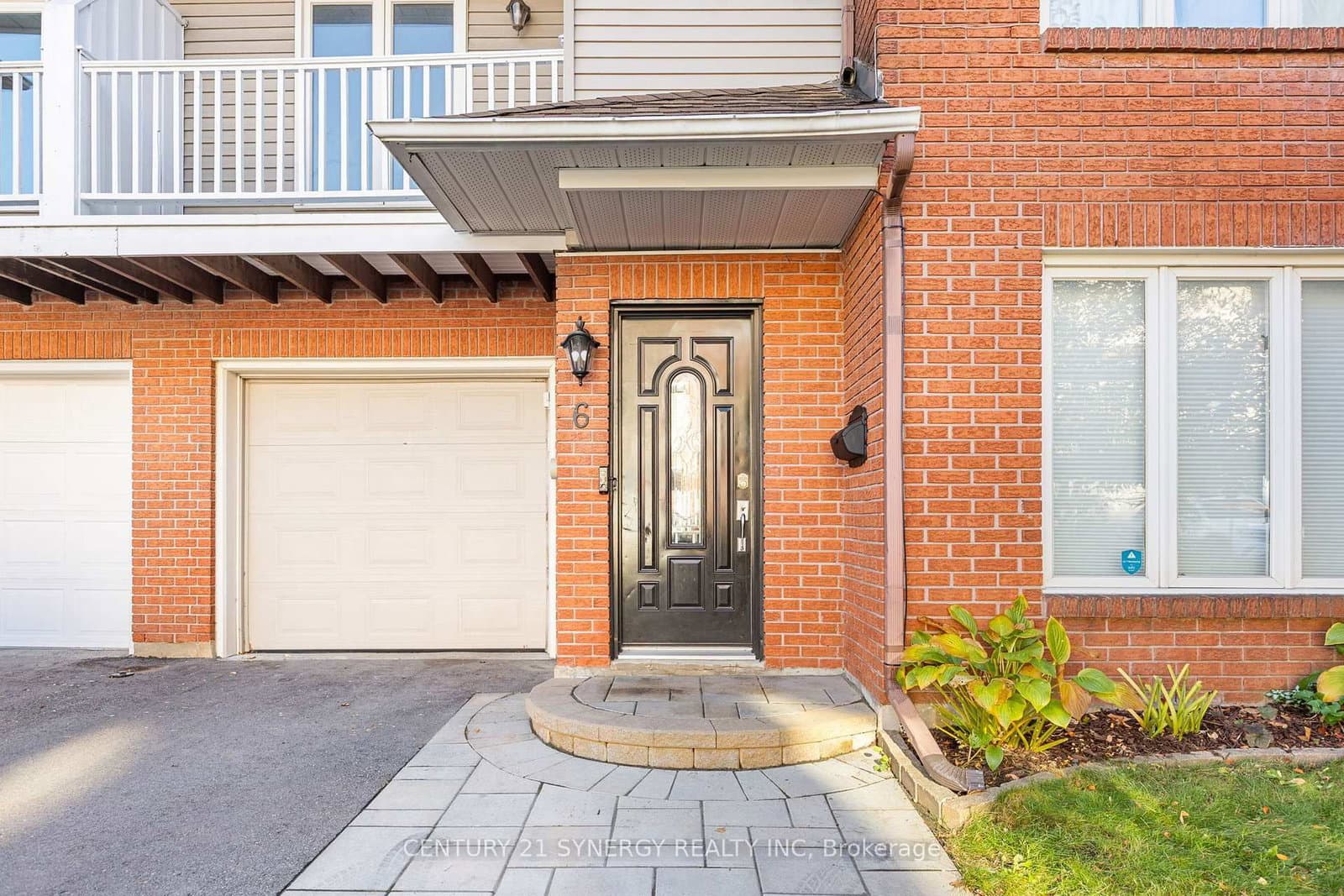 6 Berton Place, Kanata, ON