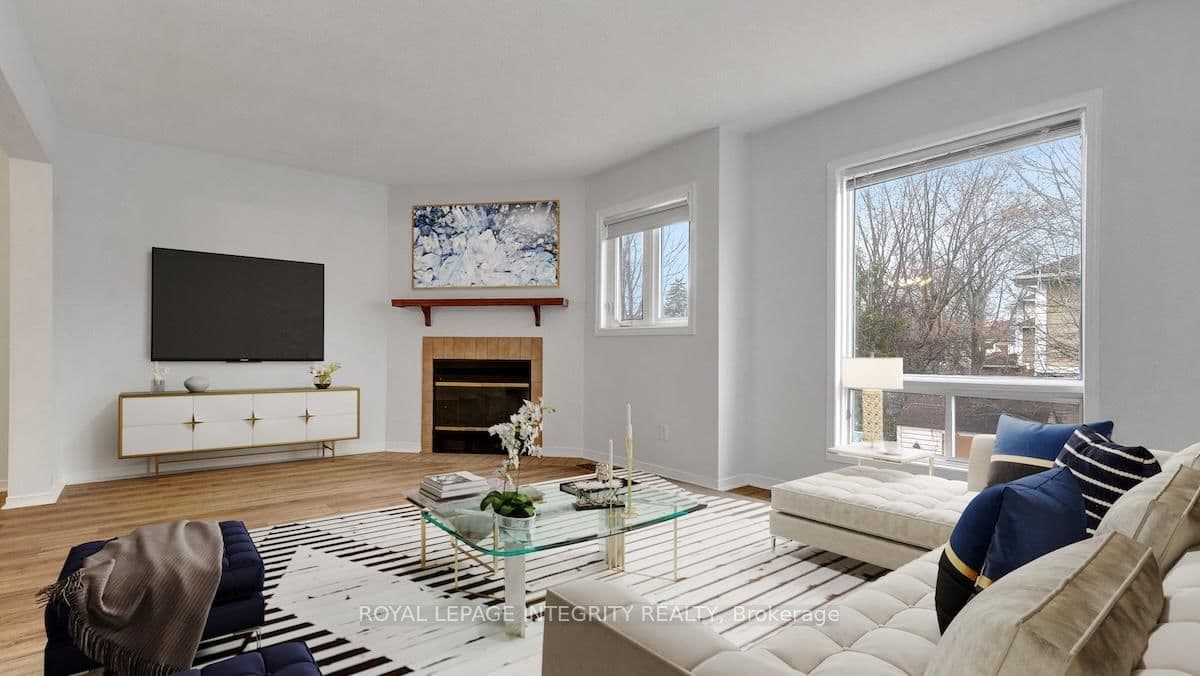 1563 Thurlow Street, Orleans, ON — photo 2