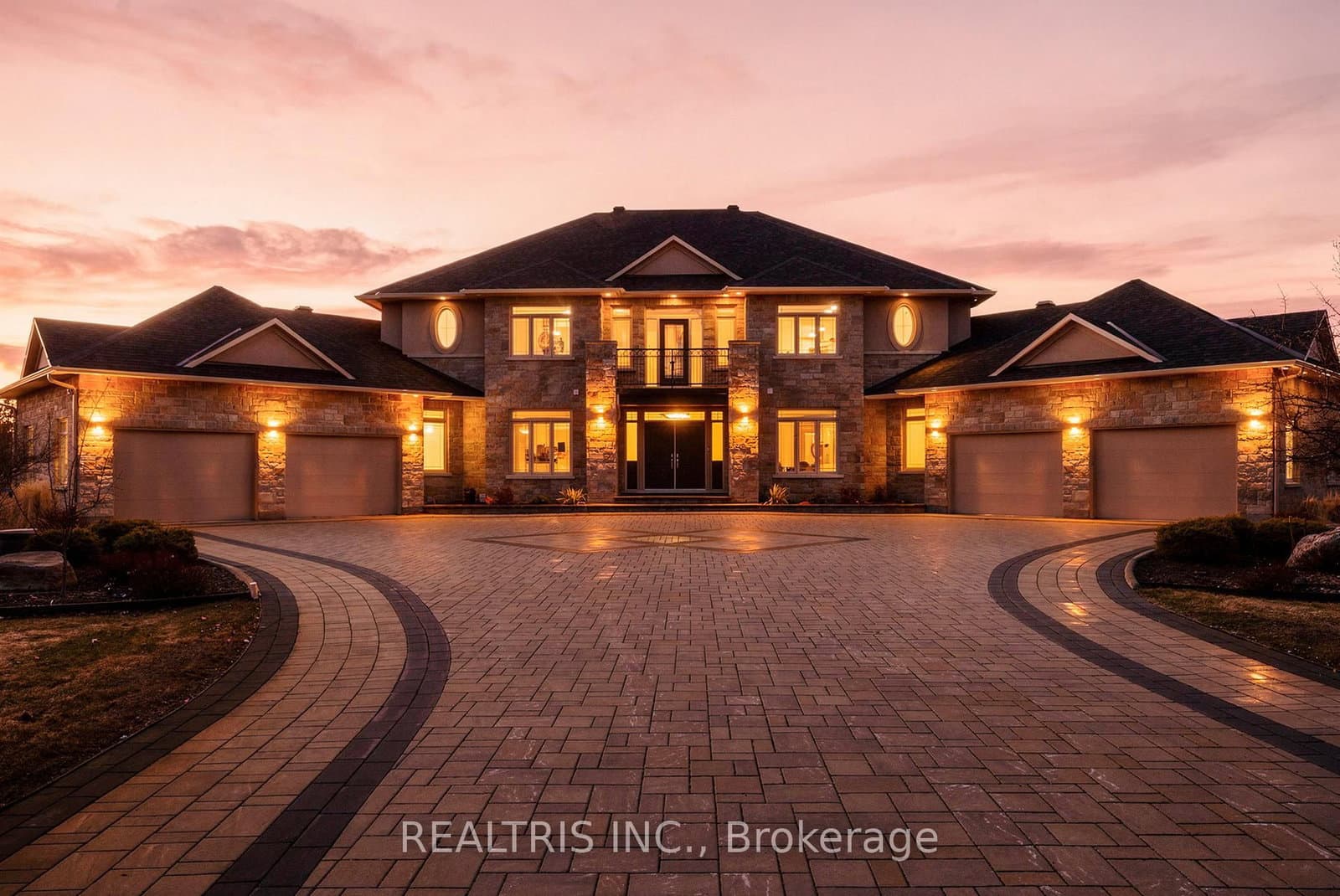 5813 Red Castle Ridge, Ottawa, ON