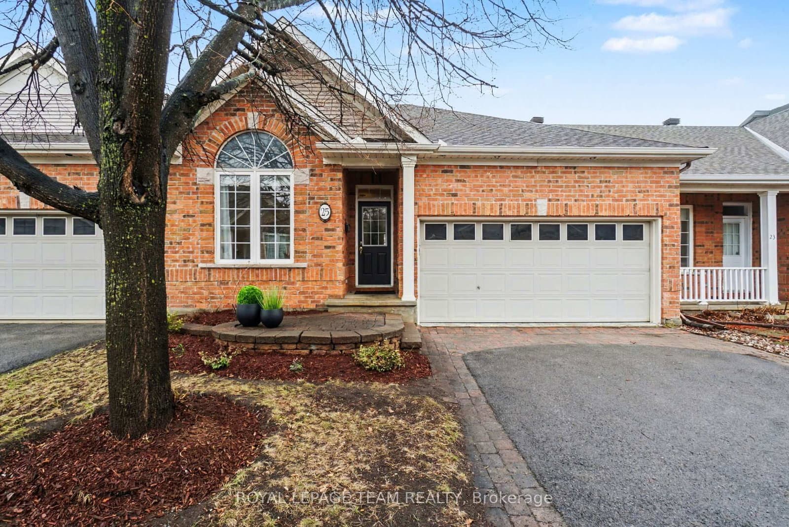25 Sawchuk Terrace, Ottawa, ON