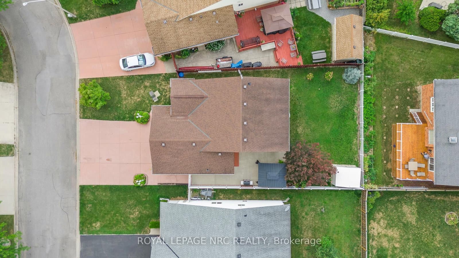 46 Foxhill Crescent, St. Catharines, ON — photo 2