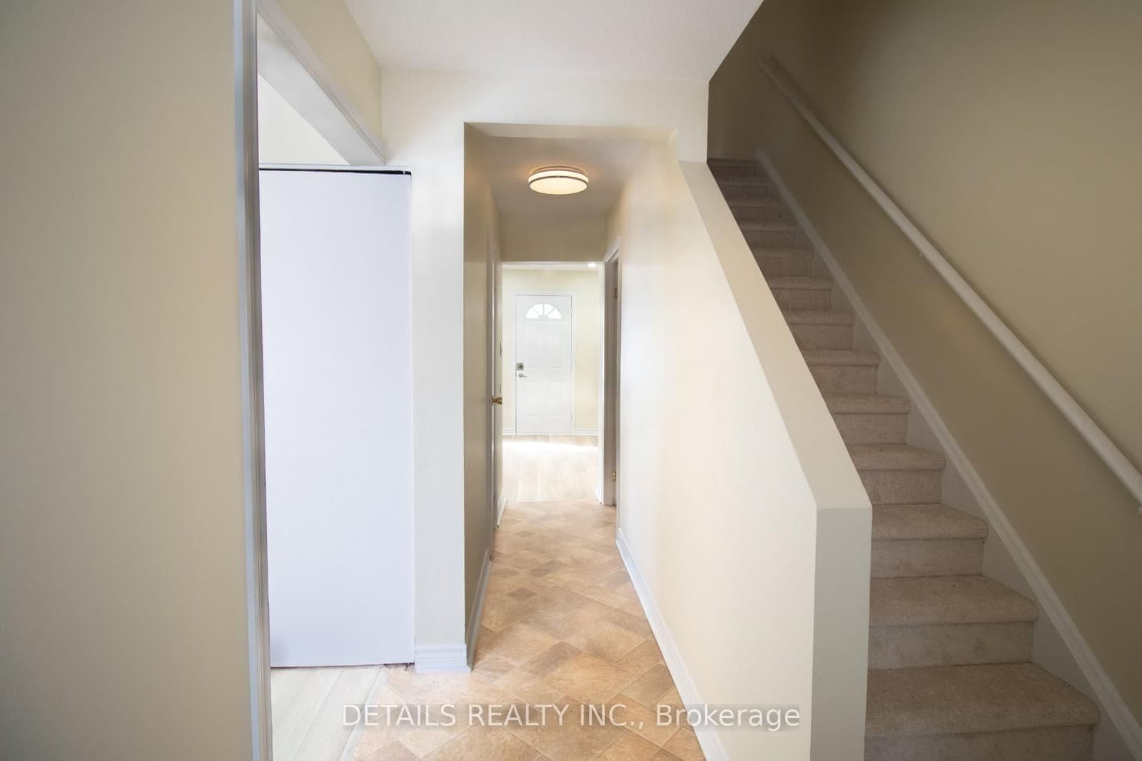 48 - 1339 Belgate Way, Ottawa, ON — photo 2