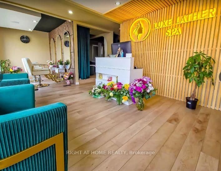 375 Churchill Avenue, Ottawa, ON — photo 3