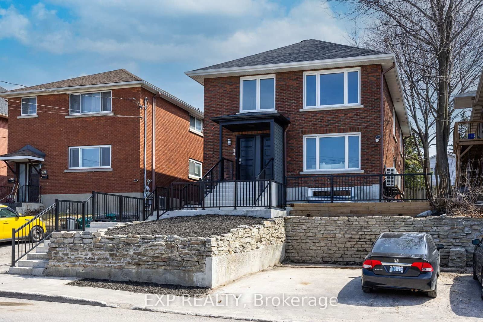 142 Young Street, Ottawa, ON