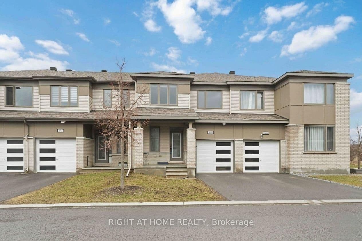 404 Edgevalley Court, Stittsville, ON