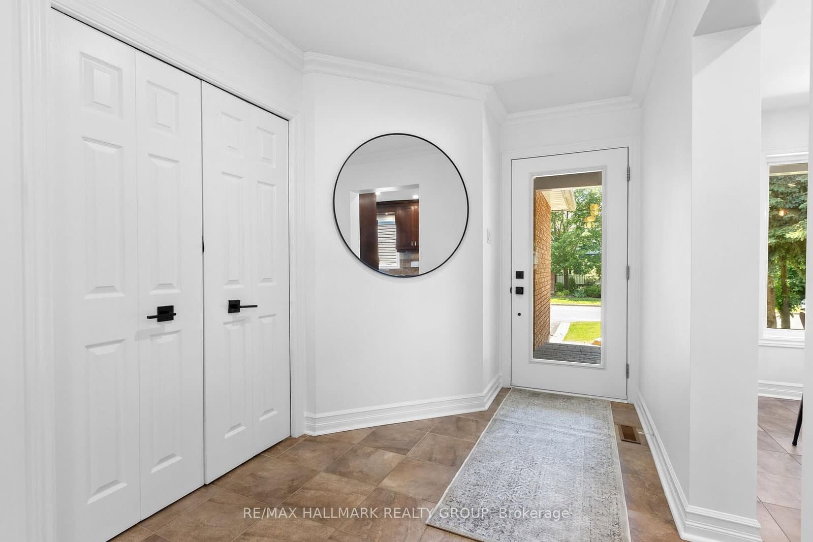 804 Adencliffe Drive, Ottawa, ON — photo 3