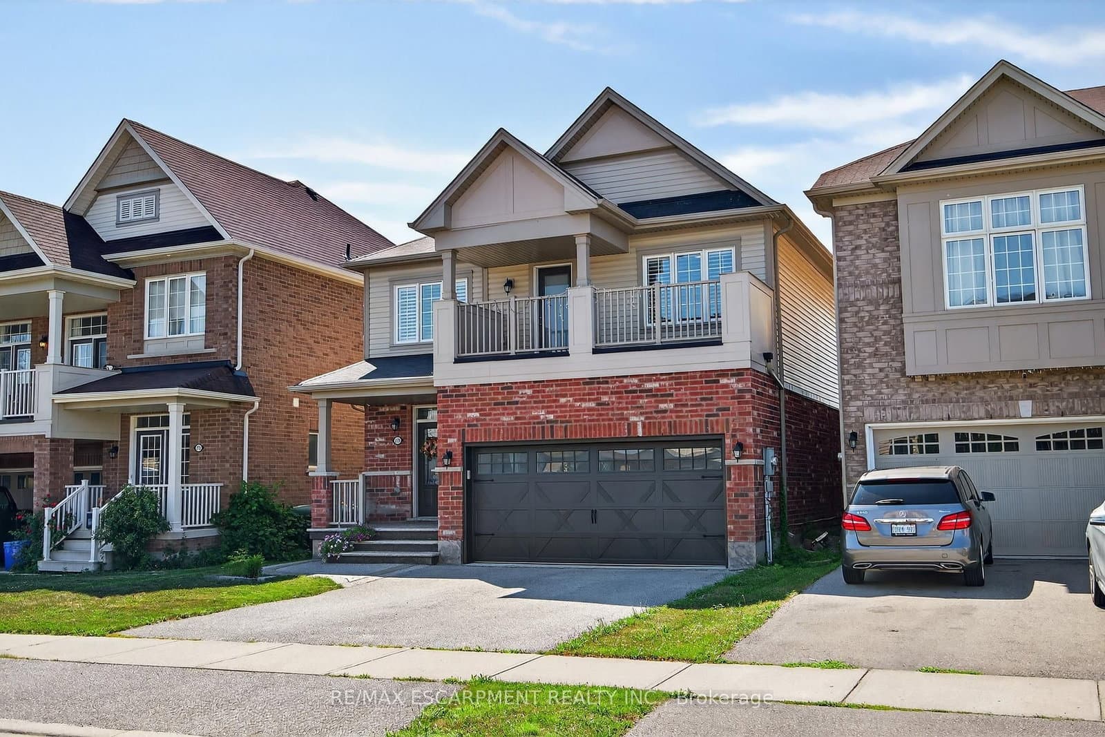 279 Voyager Pass, Hamilton, ON