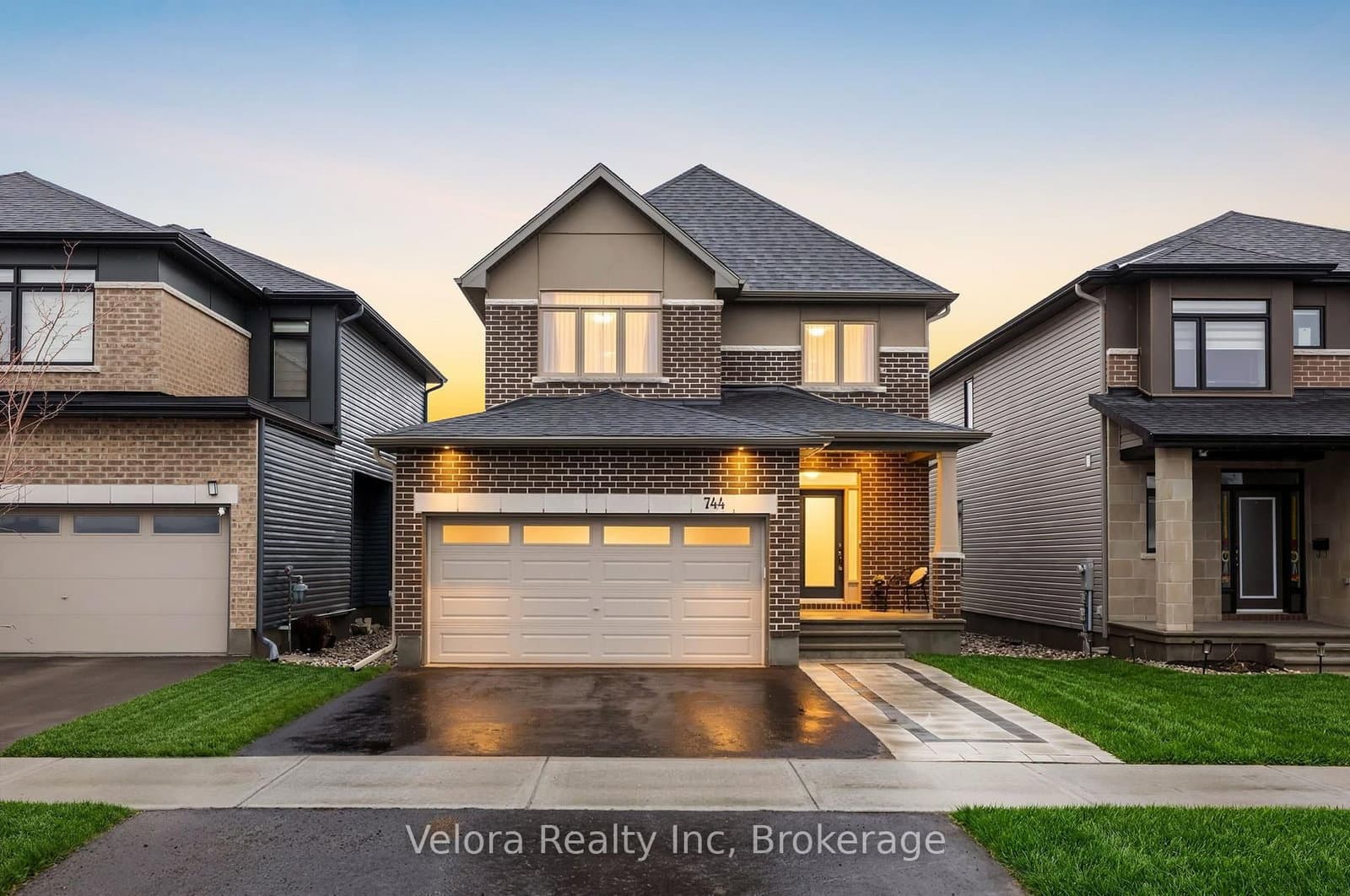 744 Cope Drive, Ottawa, ON