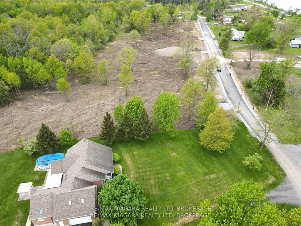 2121 Houck Crescent, Fort Erie, ON — photo 3