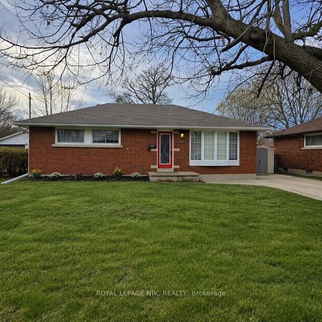 37 Howard Avenue, St. Catharines, ON