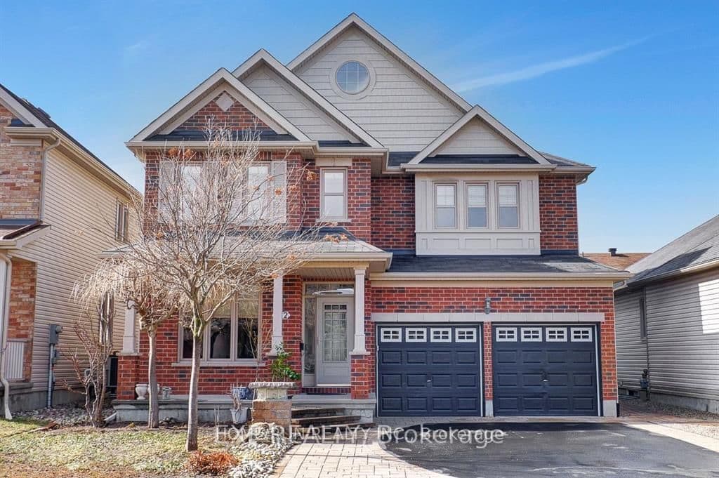 122 Rodeo Drive, Barrhaven, ON