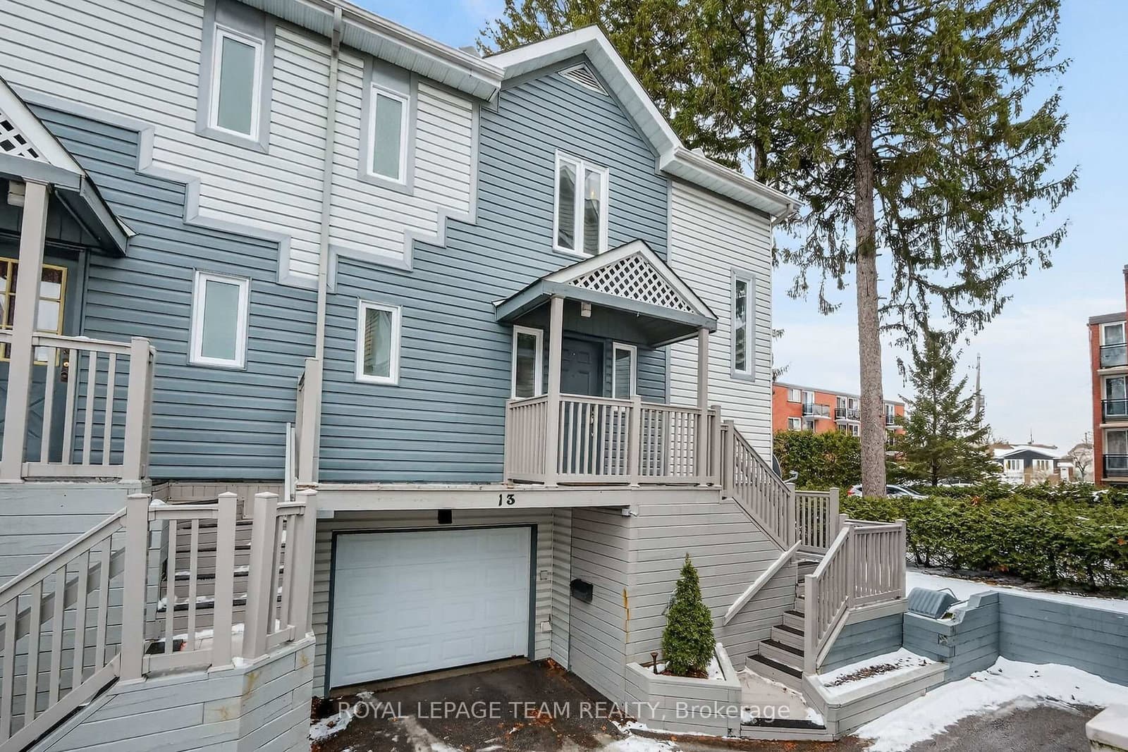 13 - 817 High Street, Ottawa, ON