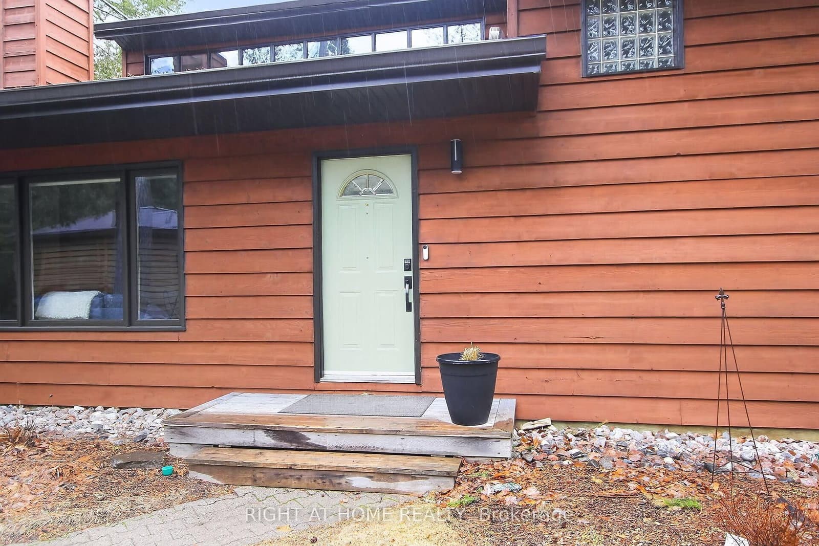 3616 Forestview Lane, Ottawa, ON — photo 2