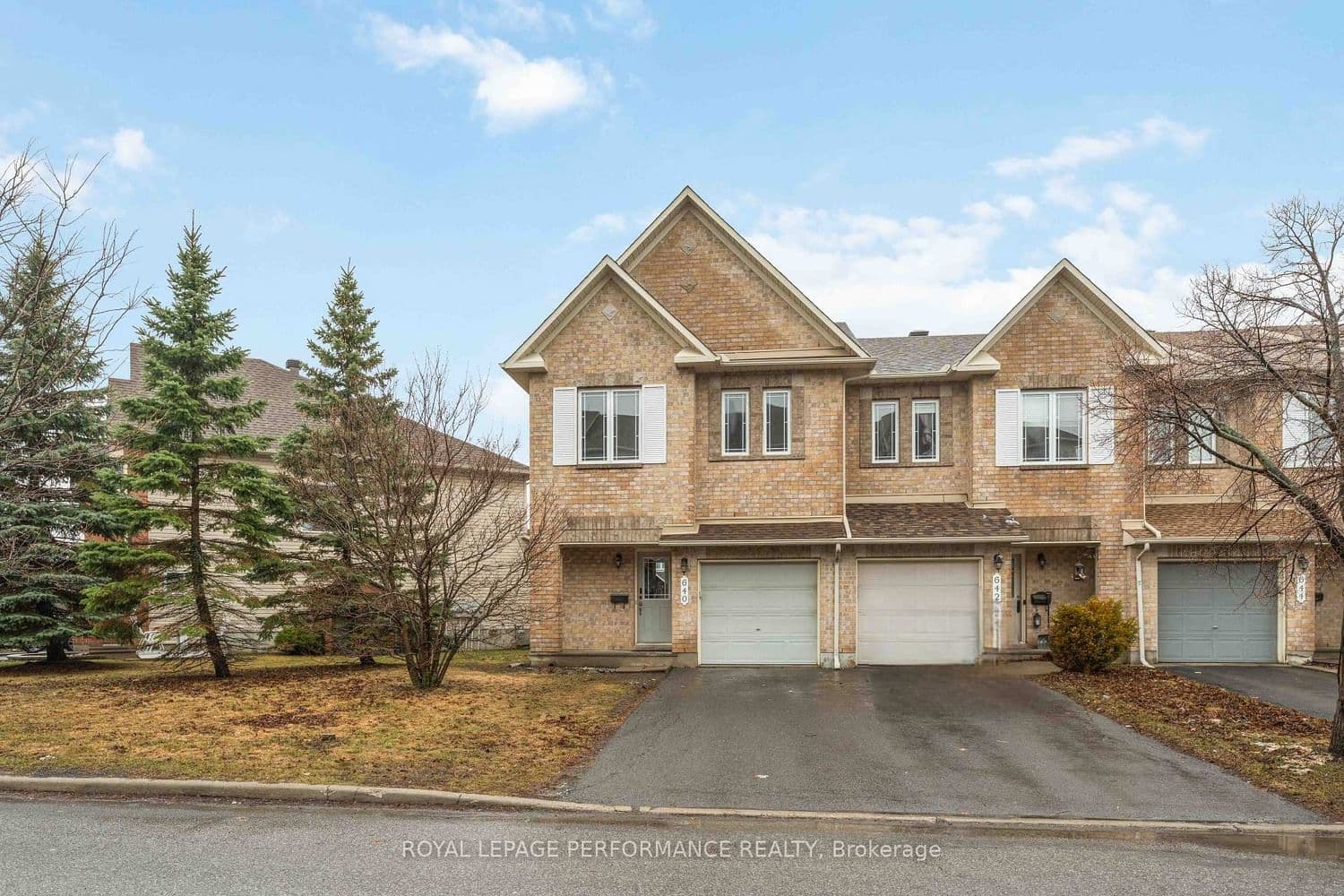 640 Louis Toscano Drive, Ottawa, ON