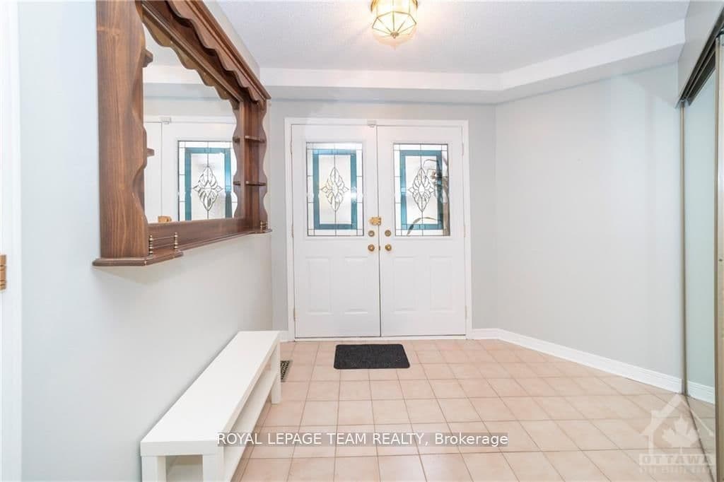 2982 Richmond Road, Ottawa, ON — photo 3