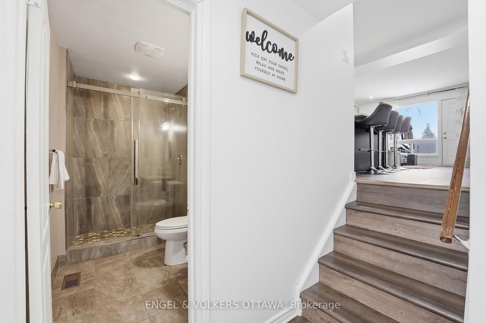 34 Alison Korn Private, Ottawa, ON — photo 3