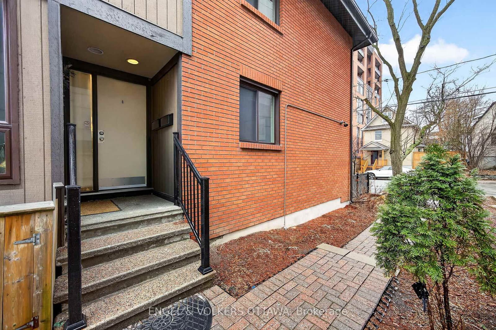 B - 35 Robinson Avenue, Ottawa, ON — photo 2