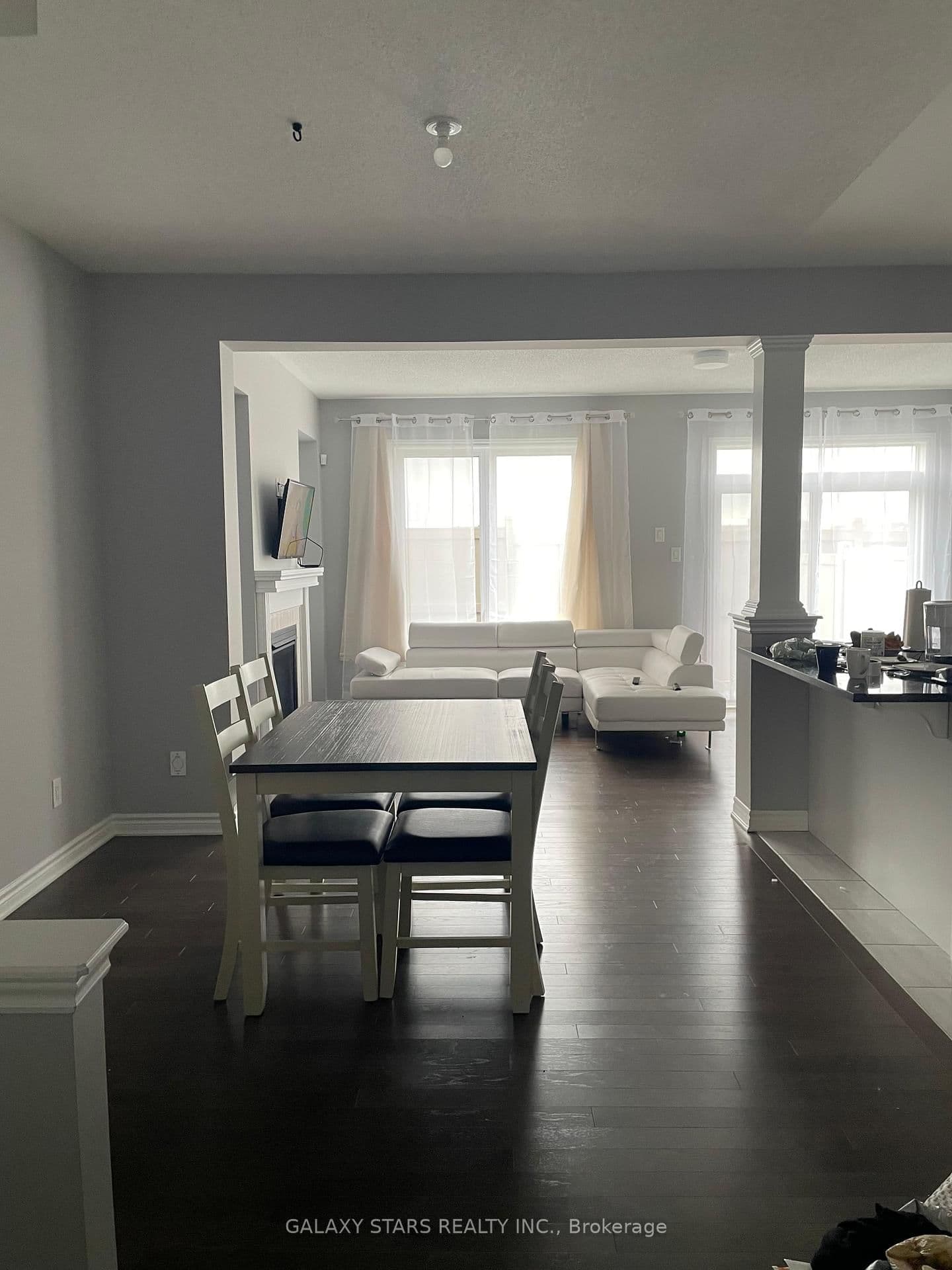 327 Aphelion Crescent, Ottawa, ON — photo 3