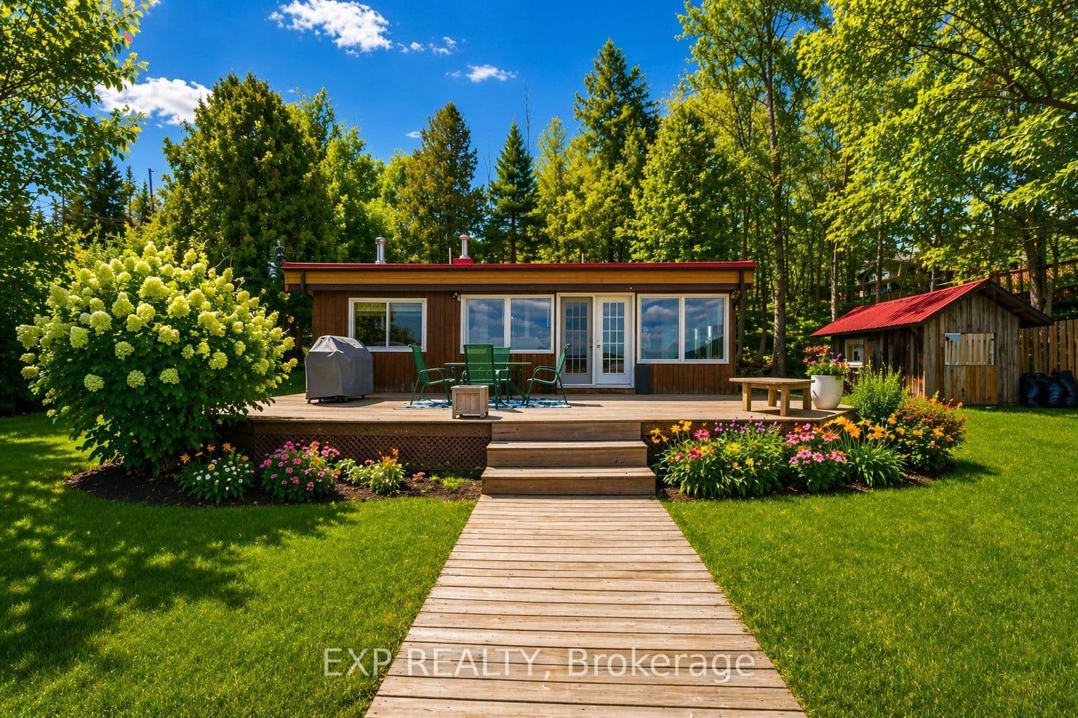 15 Neely Street, Ottawa, ON — photo 2