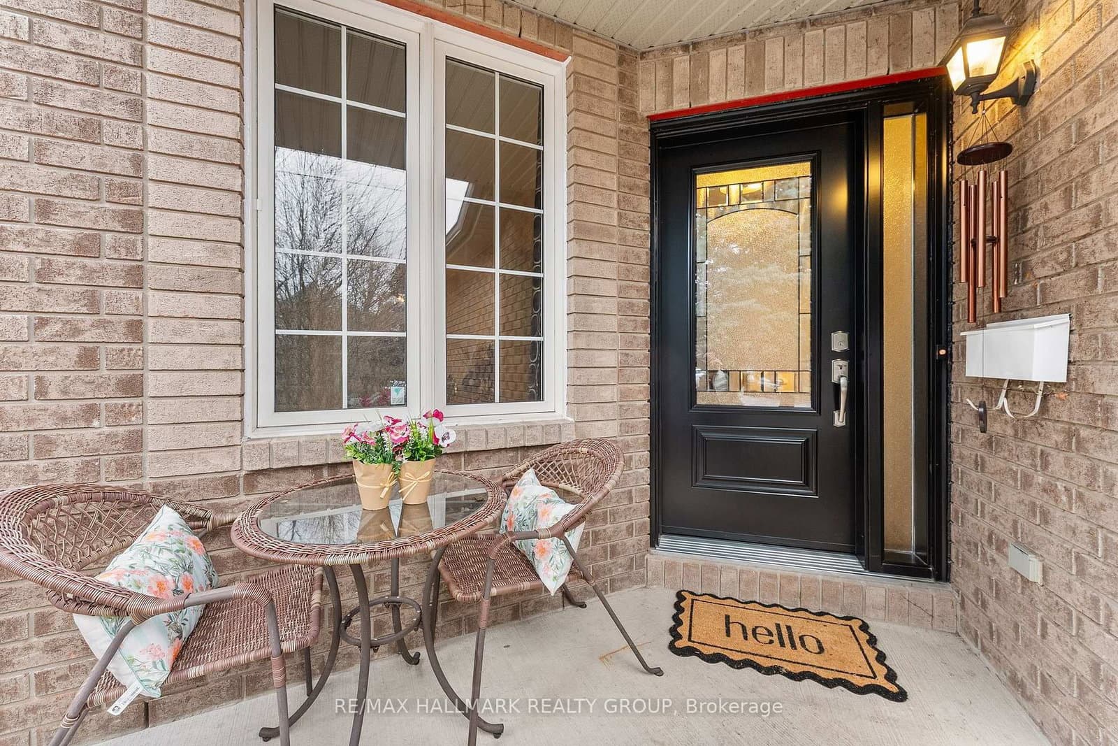 42 Nortoba Crescent, Kanata, ON — photo 3