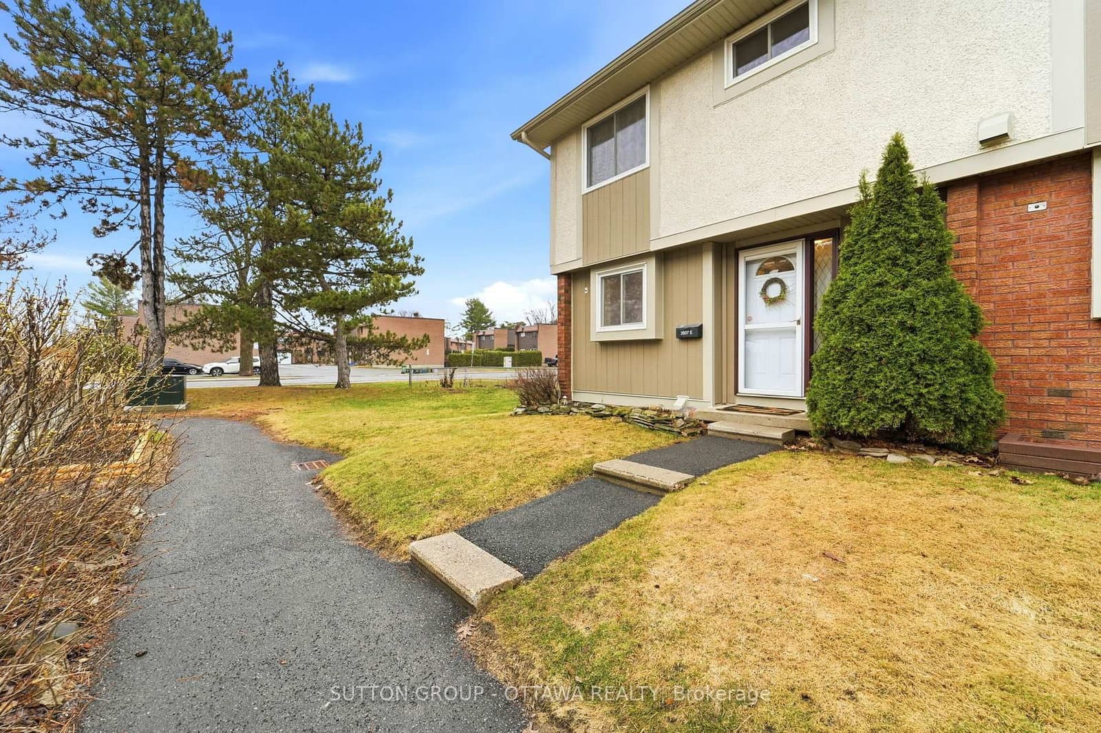 3907E Old Richmond Road, Ottawa, ON