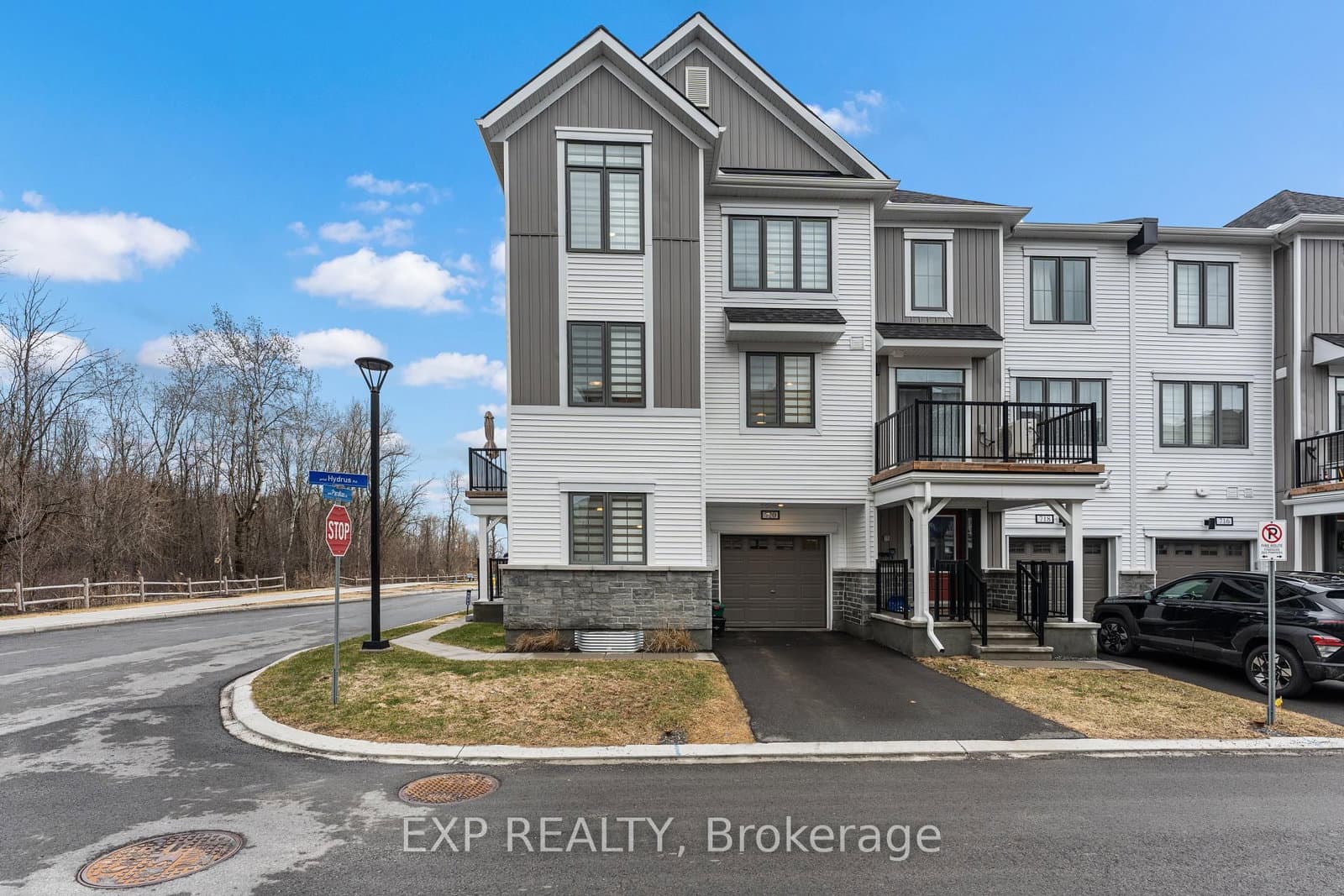 720 Hydrus Private, Ottawa, ON