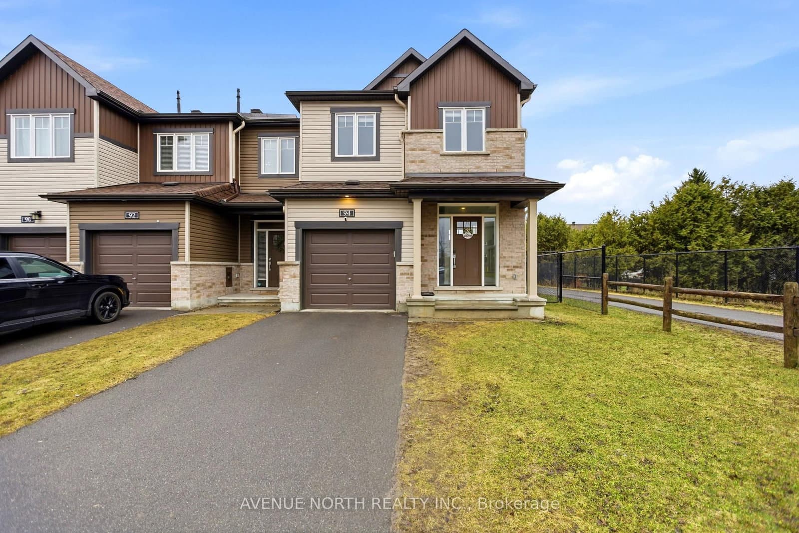 94 Gardenpost Terrace, Ottawa, ON