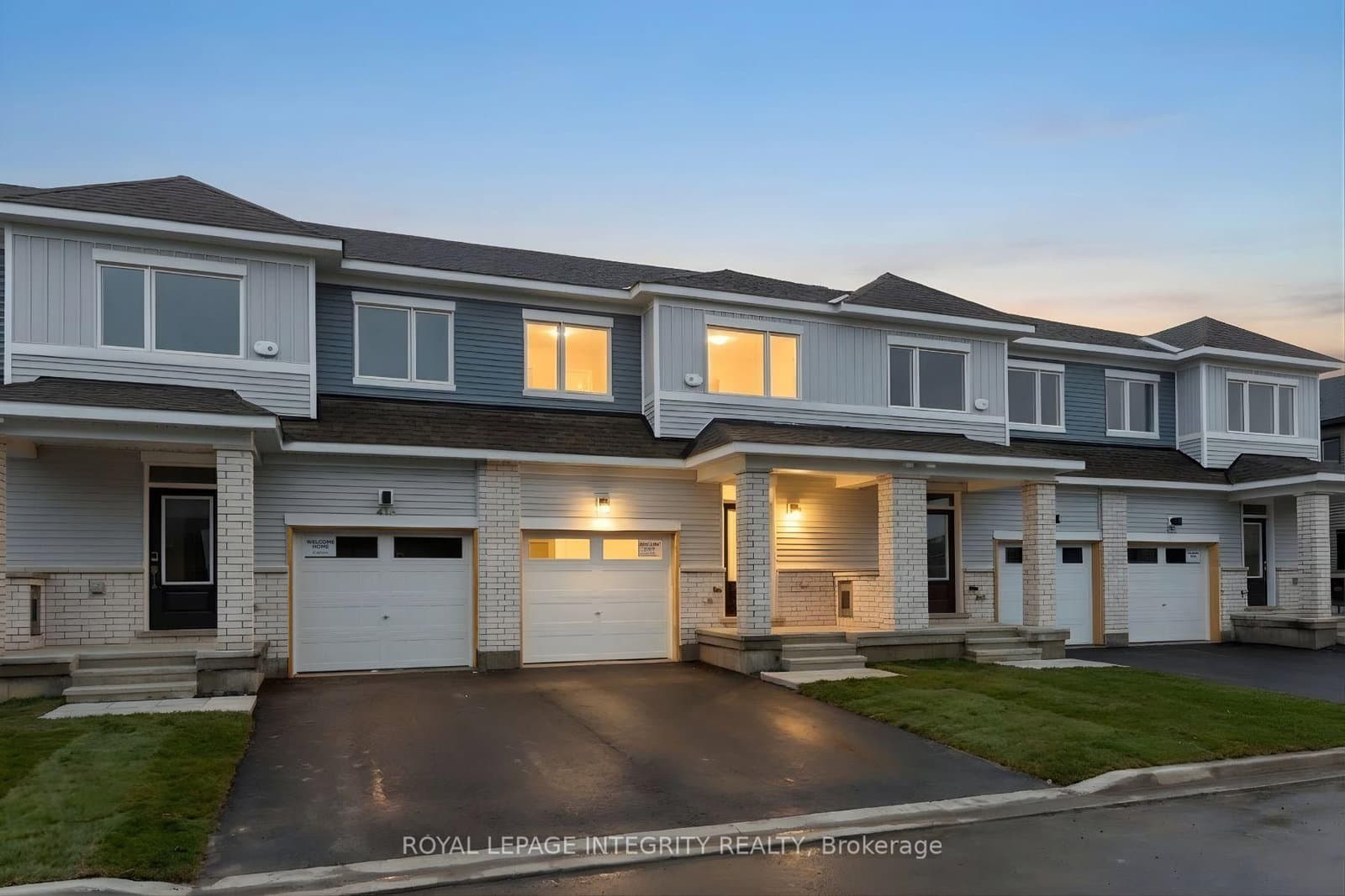 418 Les Emmerson Drive, Ottawa, ON — photo 2