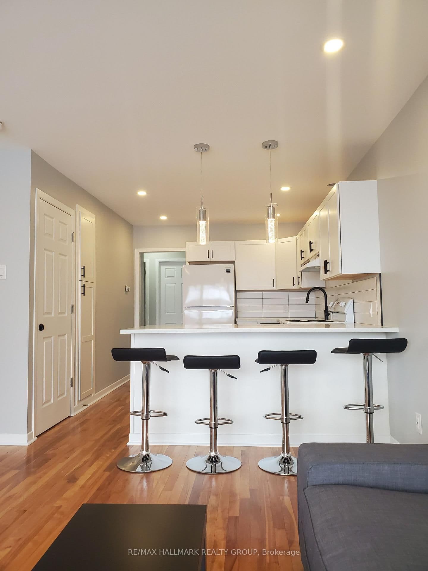 1329 Bloomsbury Crescent, Ottawa, ON — photo 3