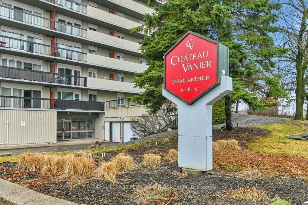 205 - 158 Mcarthur Avenue, Ottawa, ON — photo 3