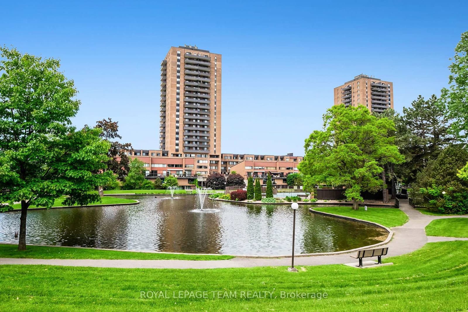 2012 - 515 St Laurent Boulevard, Ottawa, ON