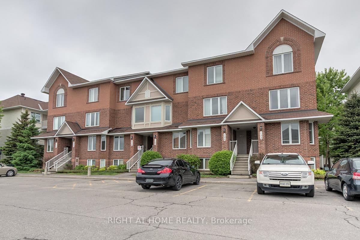 47 - 128 Bonfield Private, Ottawa, ON