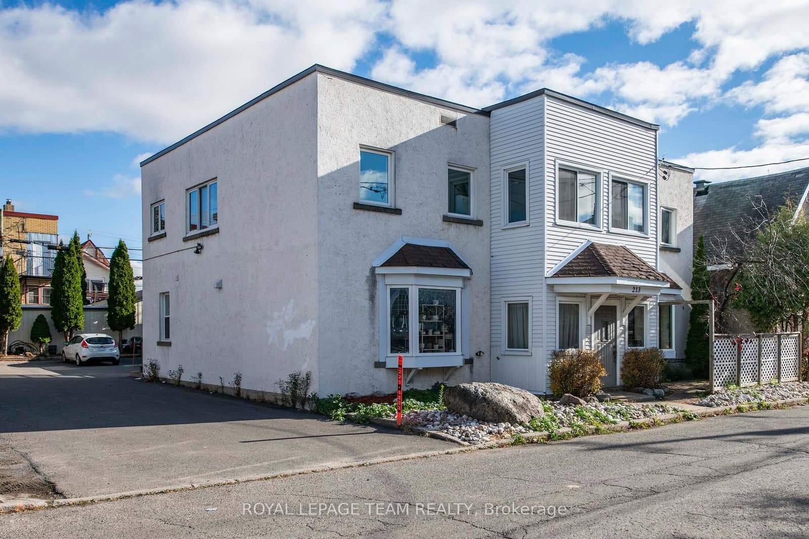 213 Desrosiers Street, Ottawa, ON