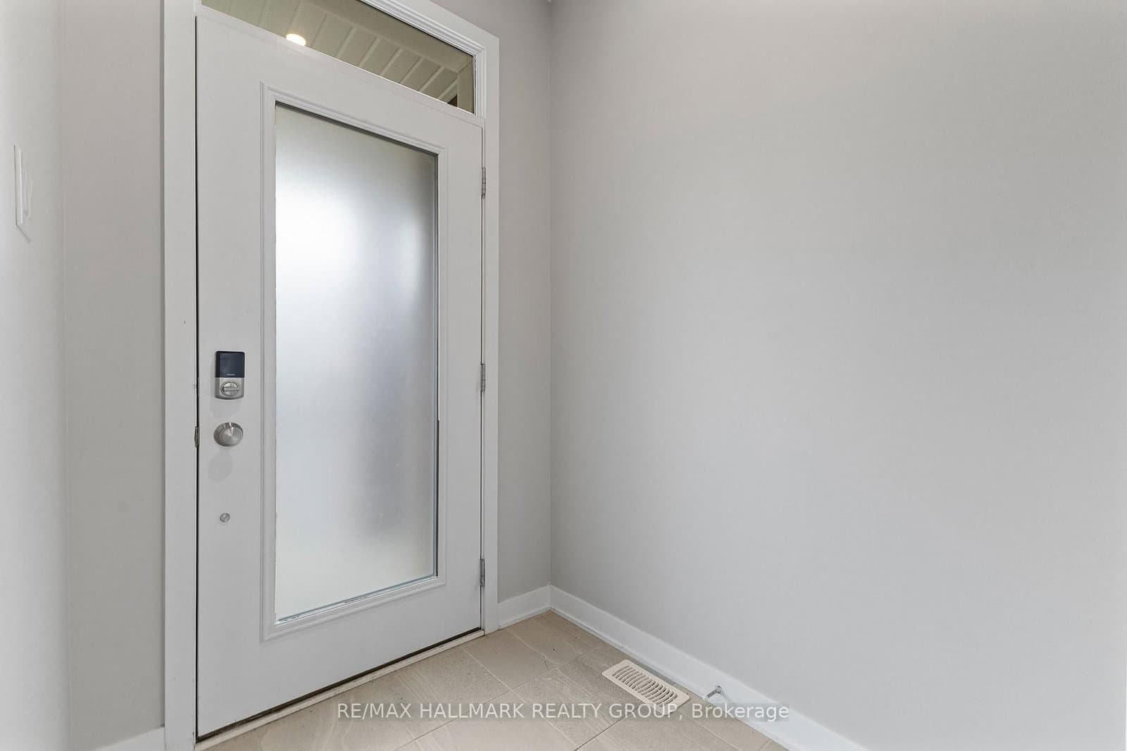 1015 Cottontail Walk, Ottawa, ON — photo 3