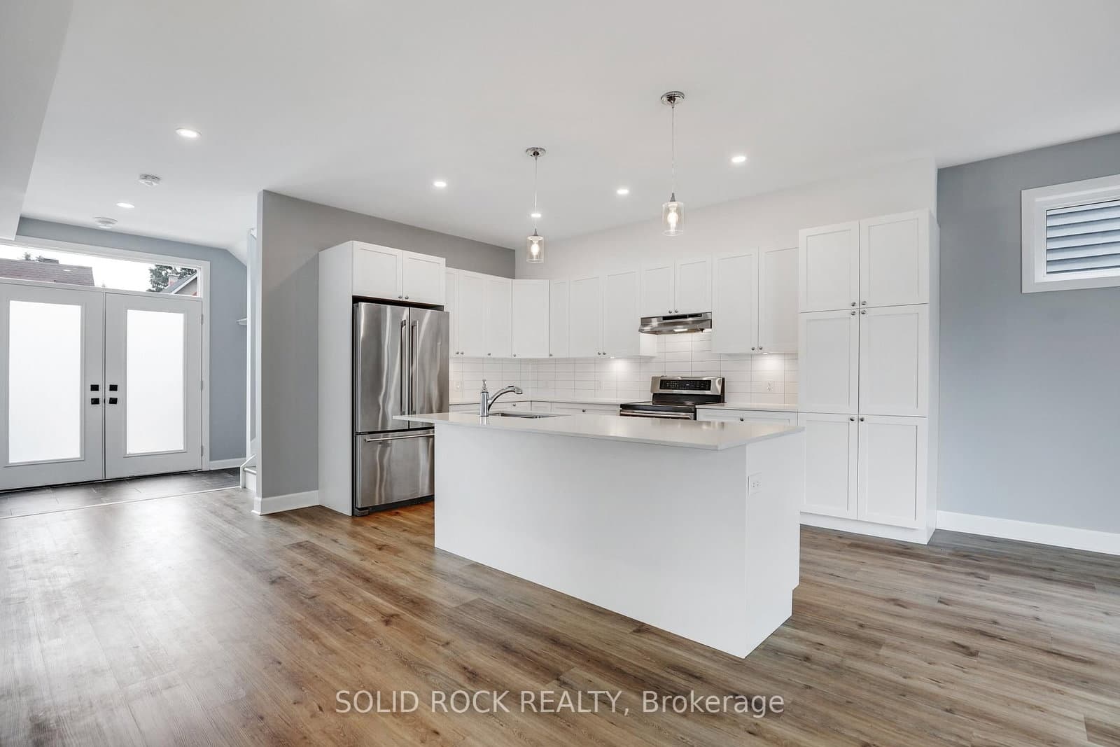 144 Montfort Street, Ottawa, ON — photo 3
